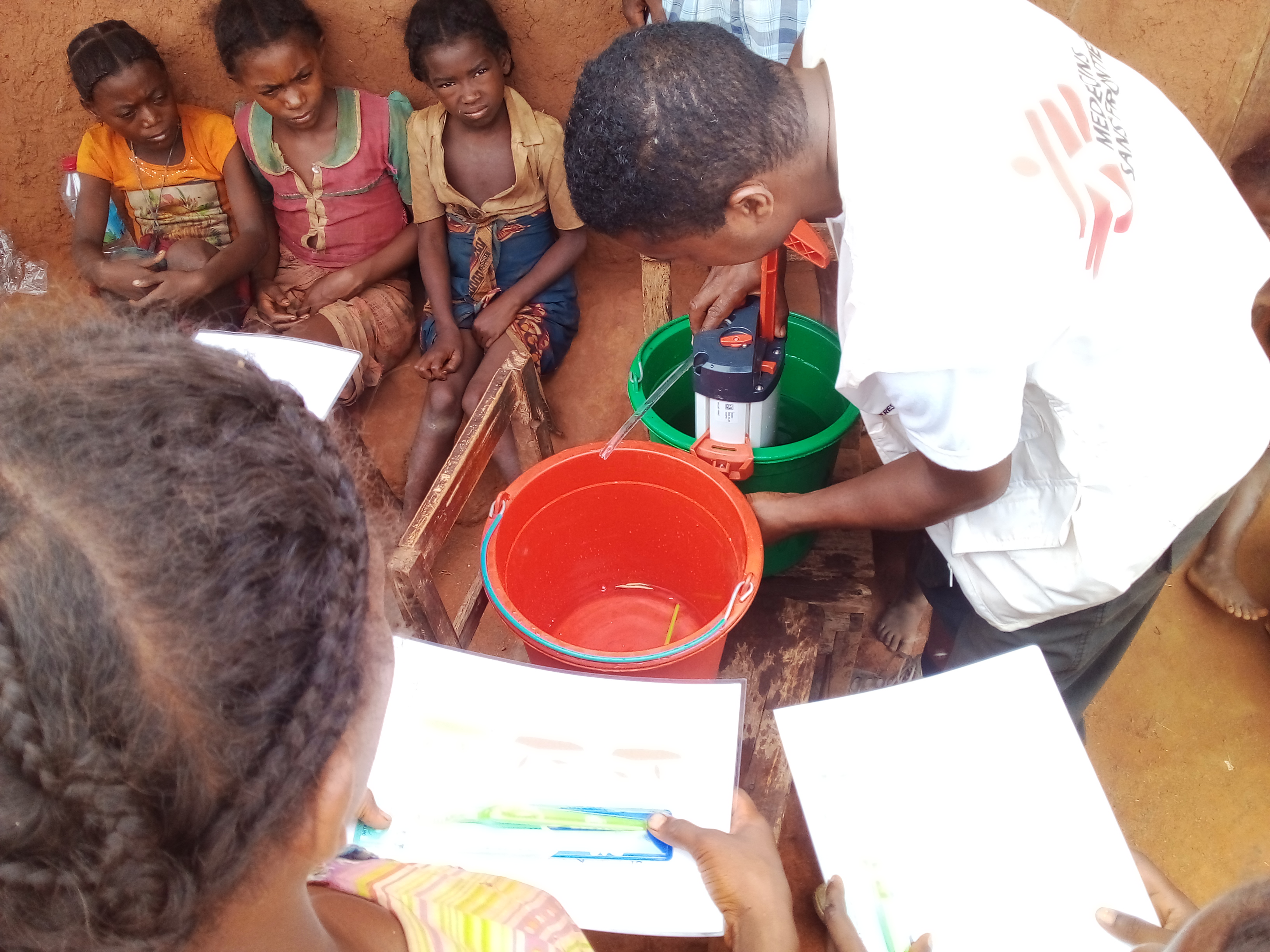 ORISA® - la filtration d'eau humanitaire pour les ONG et associations