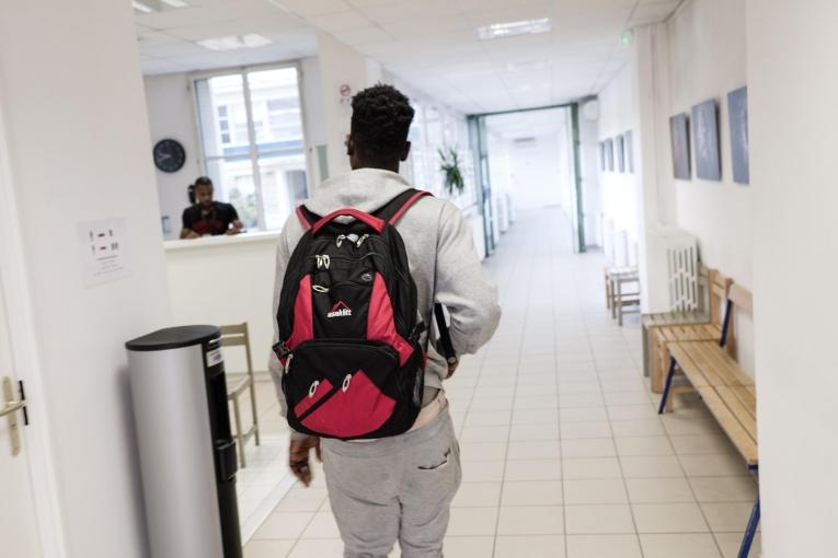 Reception, medical and administrative center in Paris for unaccompanied minors