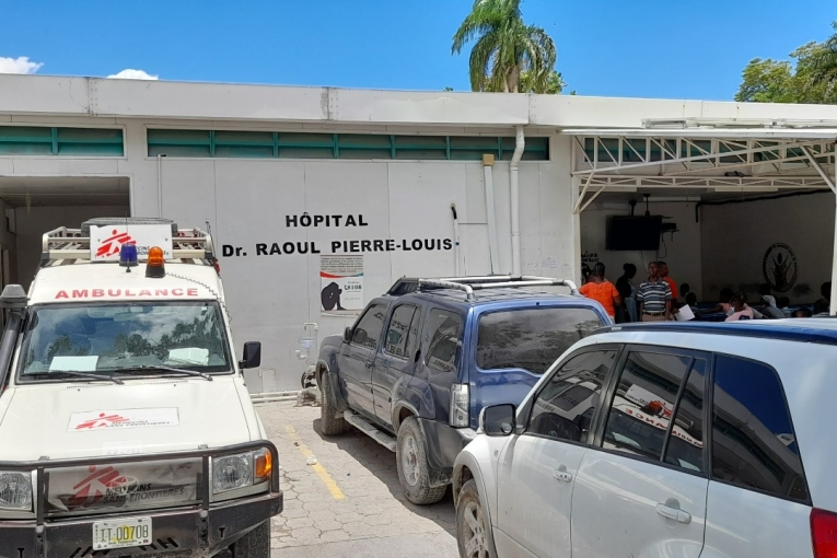 Vue de l'hôpital Raoul Pierre Louis à Carrefour