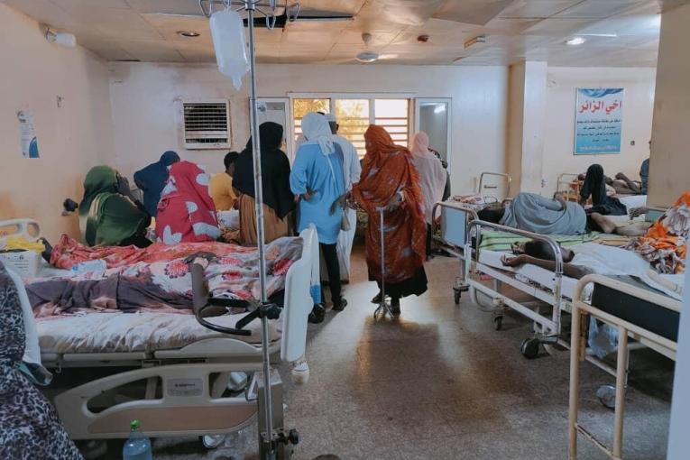 Soudan : à Omdurman, l’un des derniers hôpitaux encore fonctionnels menacé par la violence des combats