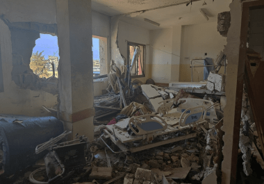 Gaza comment l’armée israélienne a assiégé et attaqué l’hôpital Nasser