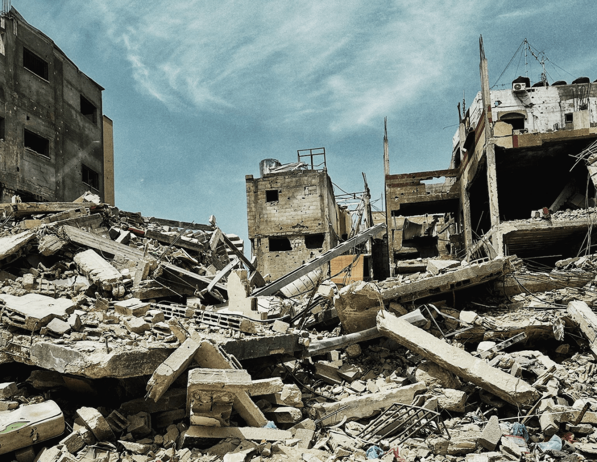 Des bâtiments détruits par les combats, 26 mai 2024, Khan Younis, Gaza.
 © Lisa Macheiner/MSF