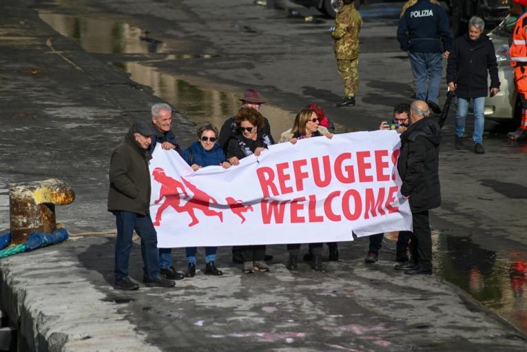 Le 11 décembre 2022, 248 rescapés ont débarqué dans le port de Salerne, assigné au Geo Barents par les autorités italiennes.&nbsp;
 © Candida Lobes/MSF