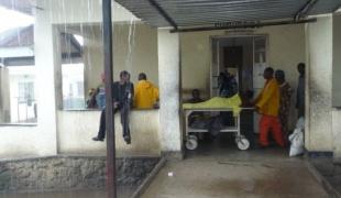 MSF assure les urgences médicales et chirurgicales dans l'hôpital de Rutshuru qui a une capacité de 260 lits.
 Brigitte Breuillac