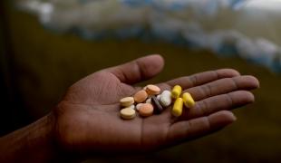 L’accès aux nouveaux médicaments contre la tuberculose (TB) demeure extrêmement limité dans le monde. En partageant son expérience MSF espère alimenter et encourager leur utilisation en parallèle de la poursuite de la recherche clinique.