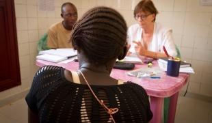 Une consultation avec une victime de violences sexuelles à l'hôpital de Bangui en République centrafricaine.