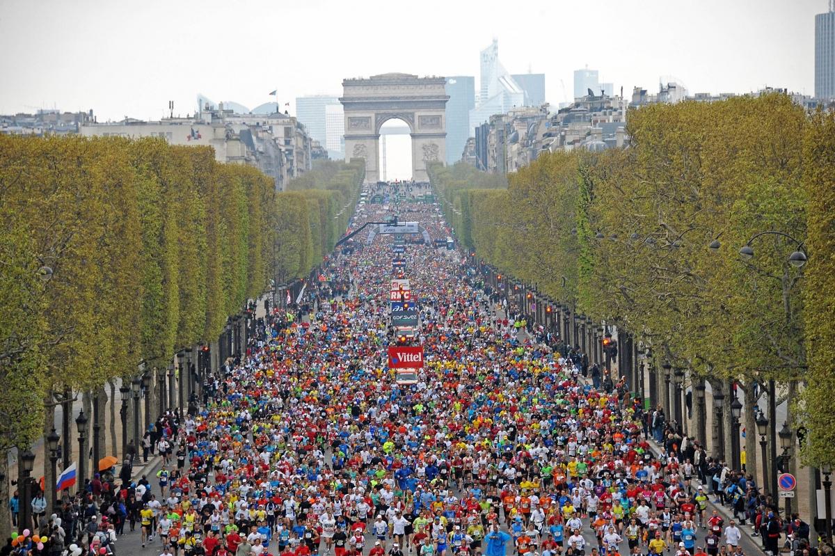 Bravo aux coureurs du Marathon de Paris 2016! Médecins sans frontières